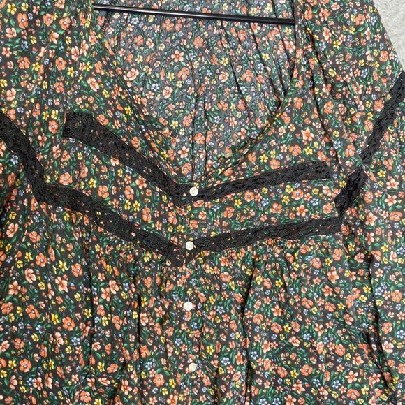 Old Navy womens long sleeve top floral crotchet cottage prarie button up plus 3X - Picture 2 of 11
